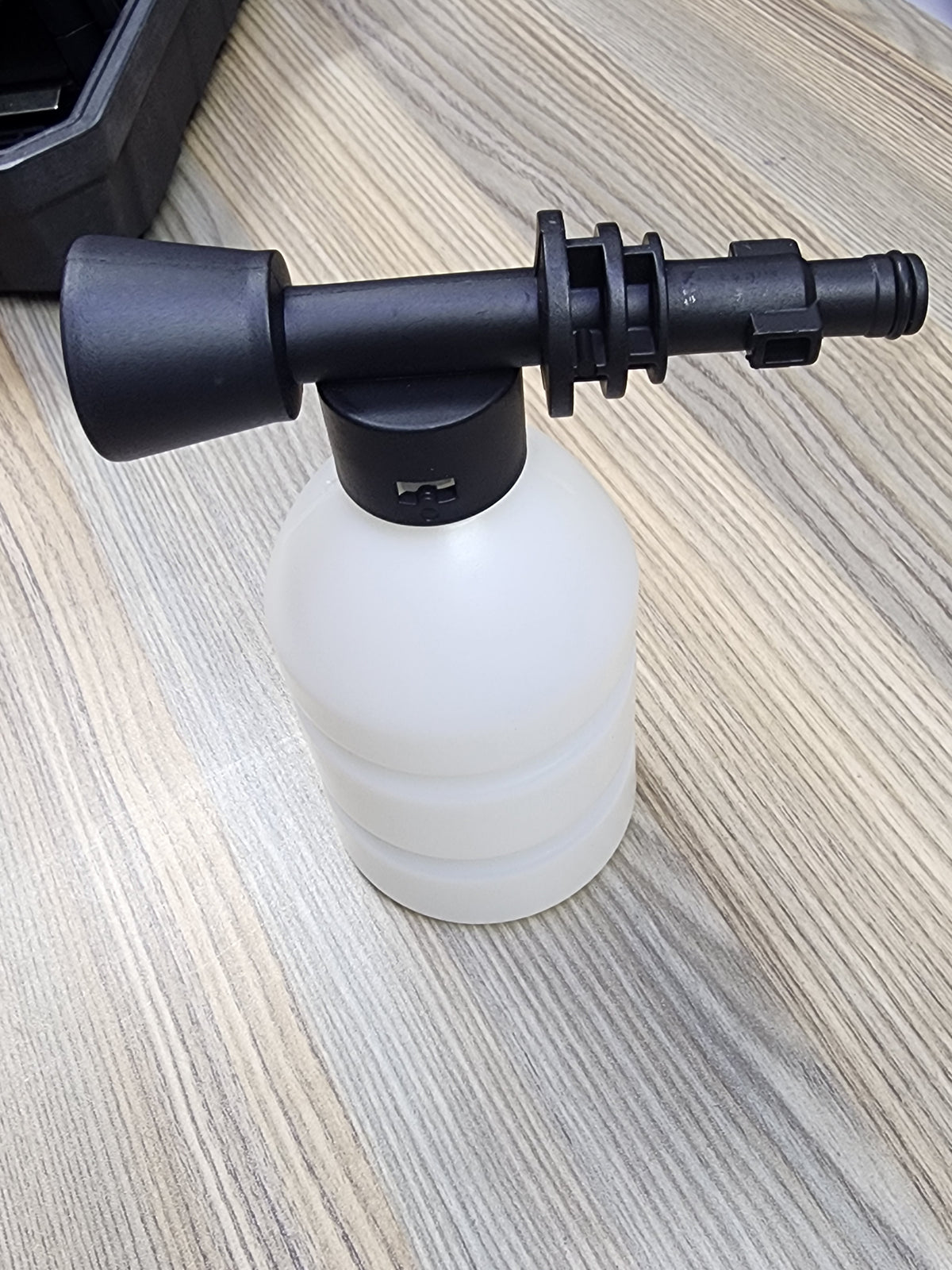 Portable High Pressure Water Gun  6 in 1 Multifunction Nozzle